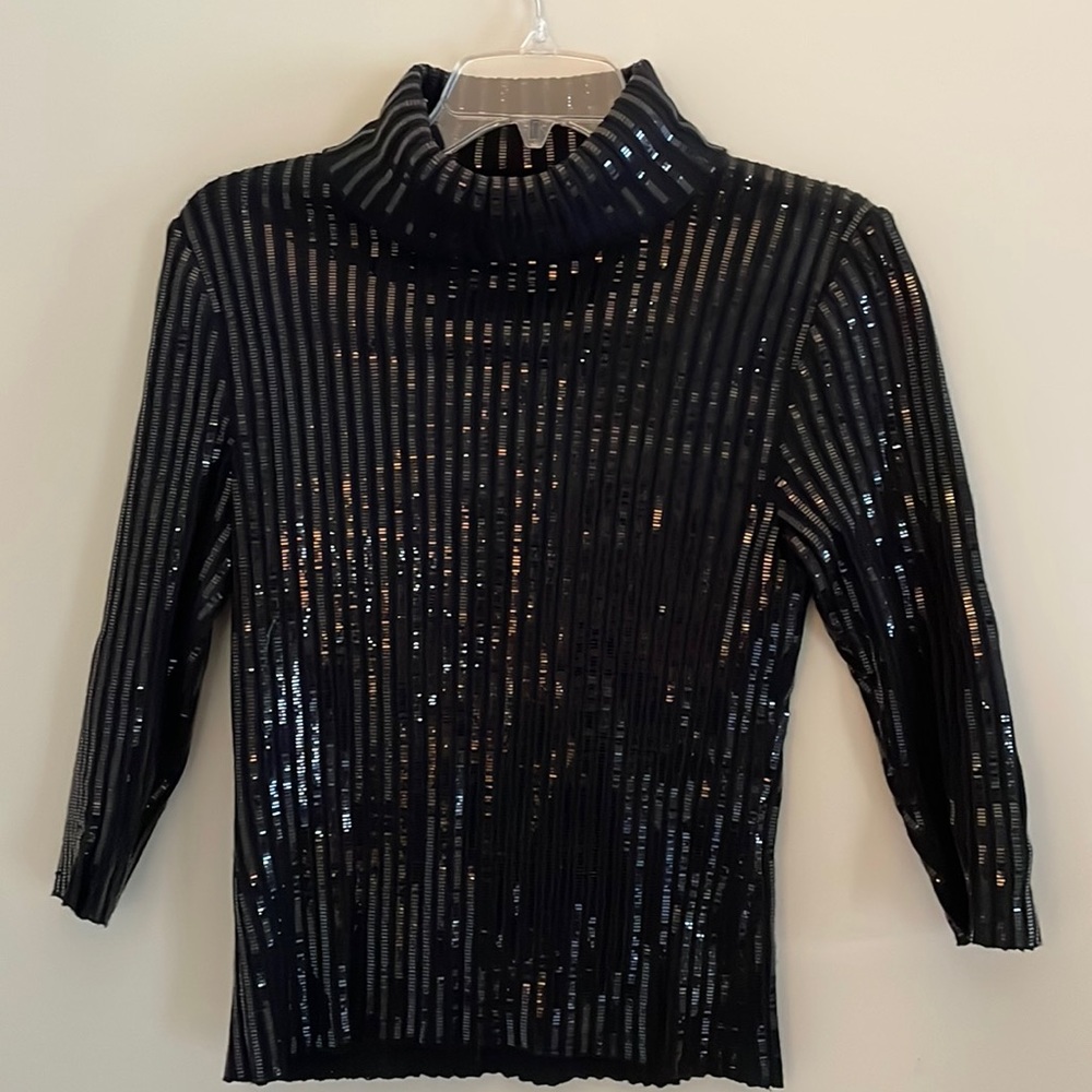St. John Evening sequin top